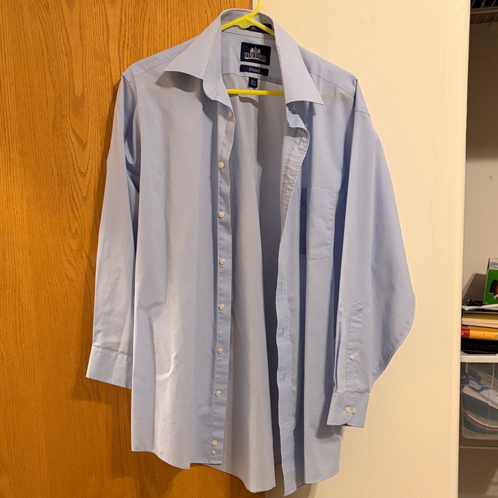 Stafford Men's Light Blue Dress Shirt